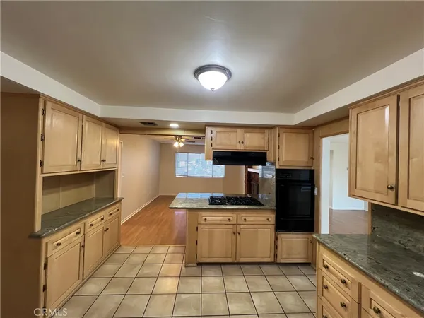 $5,995 | 616 South Archer Street, Anaheim, CA 92804