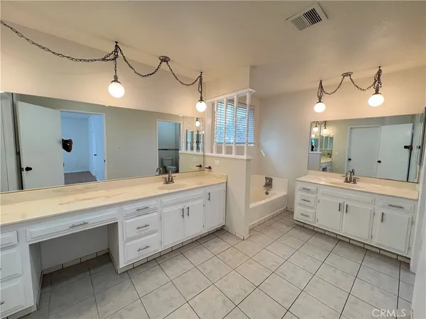 $5,995 | 616 South Archer Street, Anaheim, CA 92804