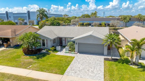 $635,000 | 1375 Southwest 29th Avenue, Deerfield Beach, FL 33442