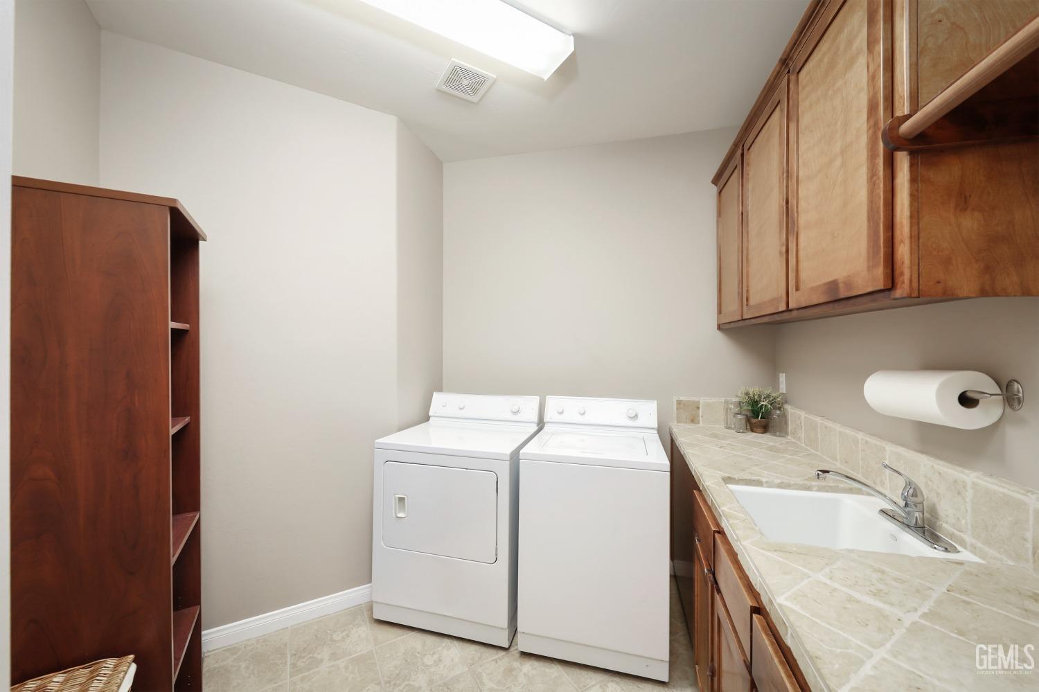 Undisclosed Address Bakersfield, CA 93306 - Photo 39 of 58