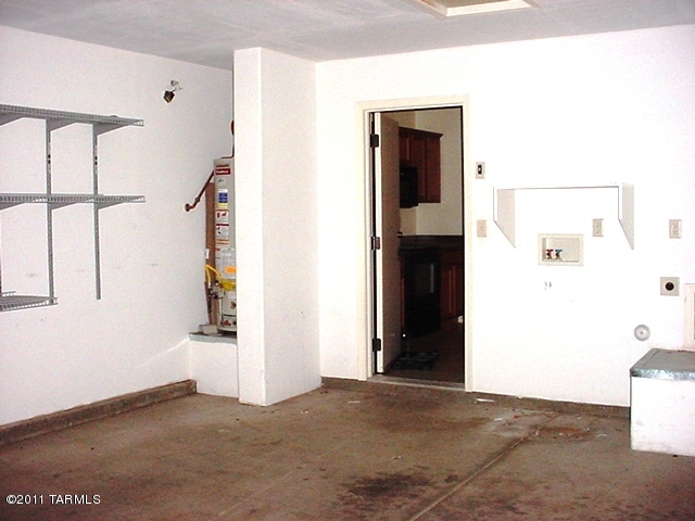 6032 South Avenida Ribero Tucson, AZ 85706 - Photo 8 of 16 Gallery Image 8