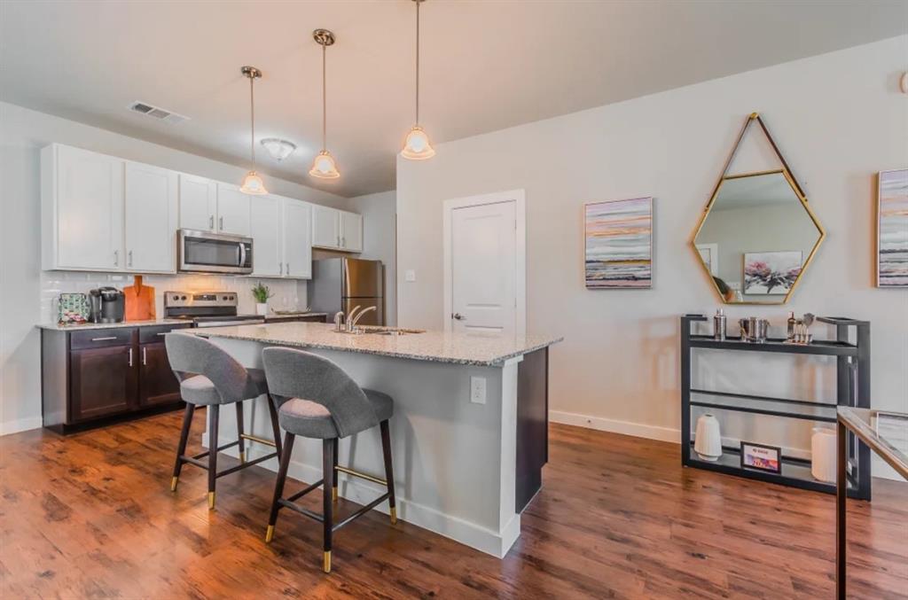 1413 Orchid Dr Unit D