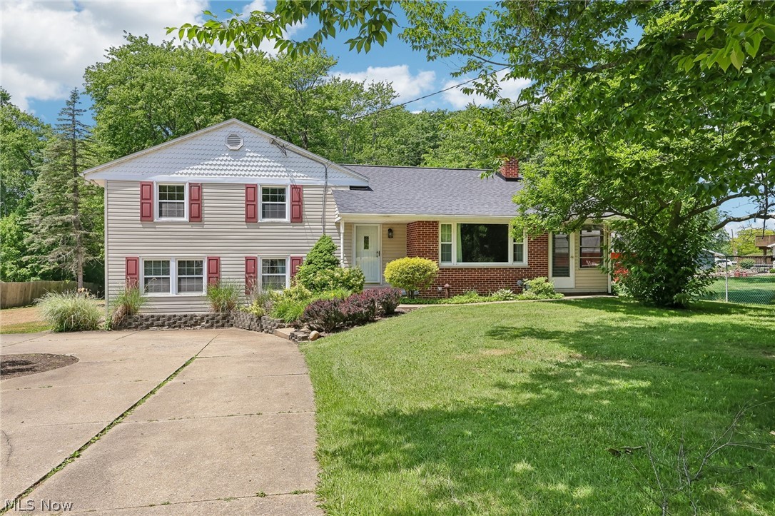 1638 South Cleveland Massillon Road Akron, OH 44321 - Photo 1 of 37