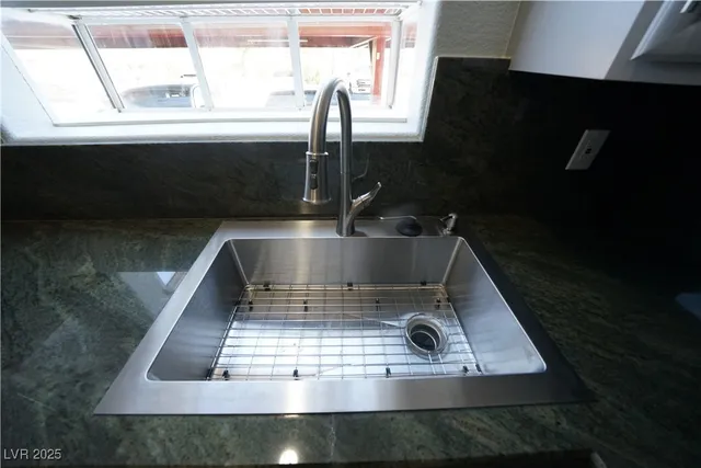 $1,495 | 5225 West Reno Avenue, Unit 133, Las Vegas, NV 89118