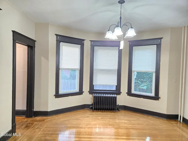 $1,650 | 355 Myrtle Avenue, Unit A, Albany, NY 12208