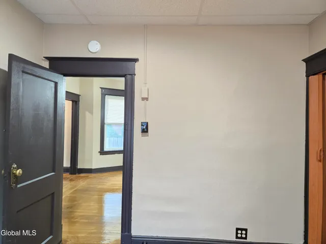 $1,650 | 355 Myrtle Avenue, Unit A, Albany, NY 12208