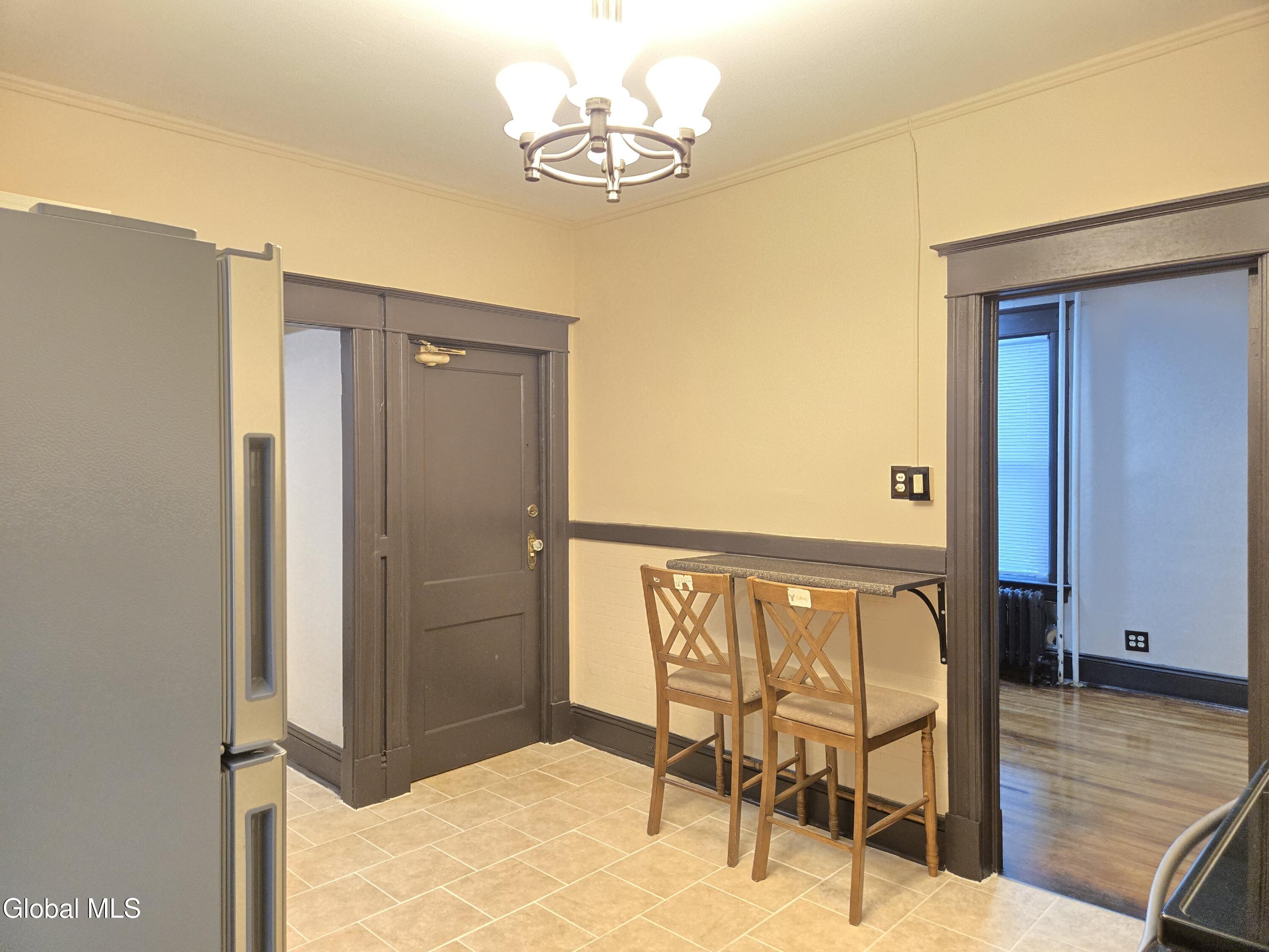 355 Myrtle Avenue, Unit A Albany, NY 12208 - Photo 40 of 58 20250920_182536