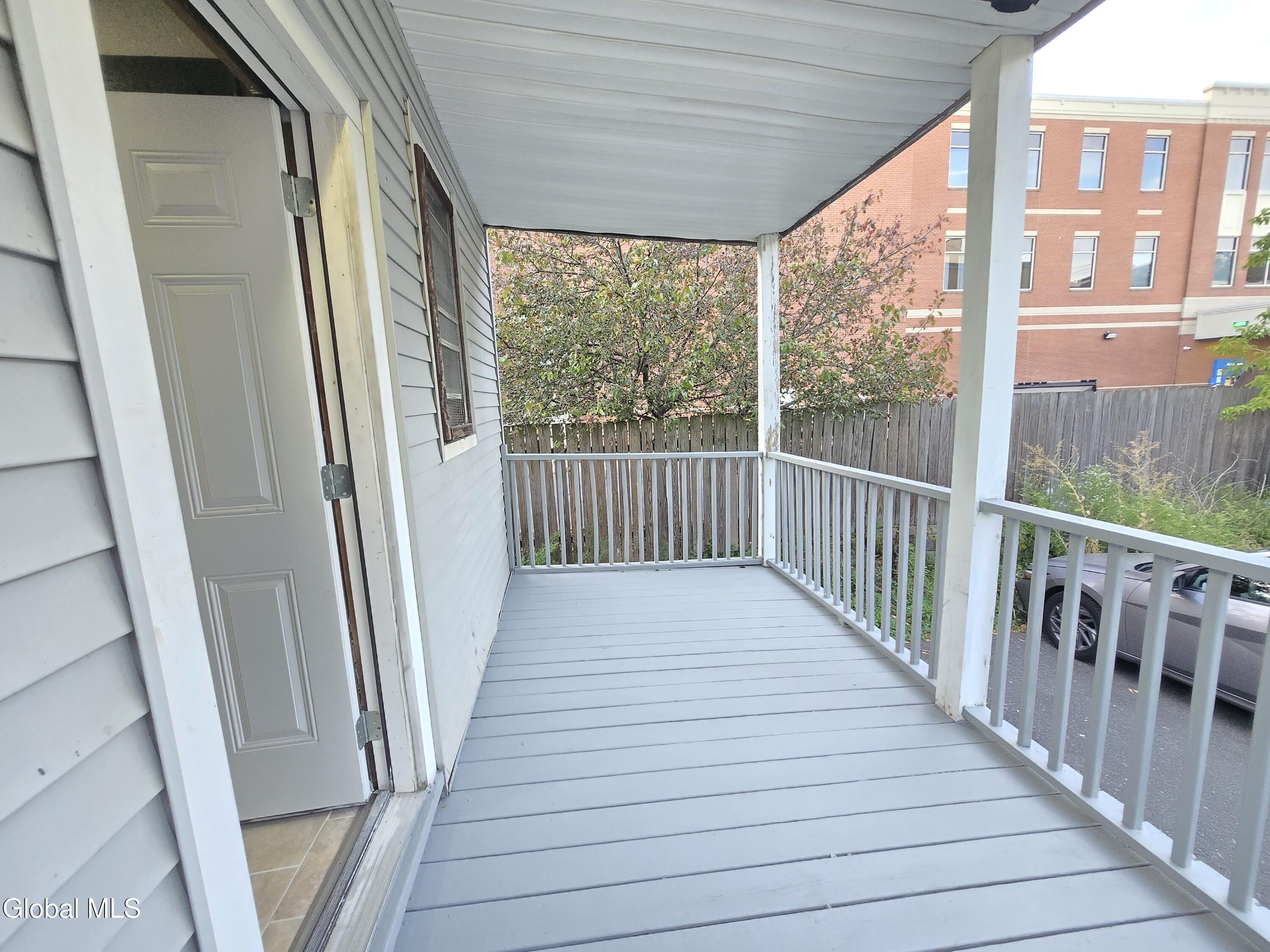 355 Myrtle Avenue, Unit A Albany, NY 12208 - Photo 56 of 58 20250920_182800