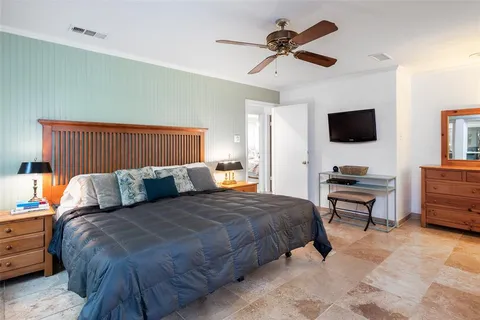 $782,100 | 10107 Cromwell Drive, Dallas, TX 75229