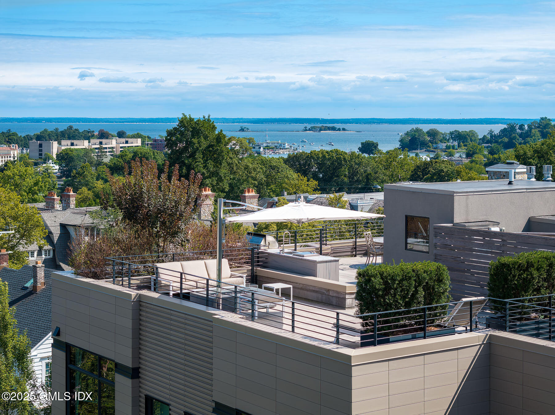 125 Field Point Rd PH-5B 18 - WEB