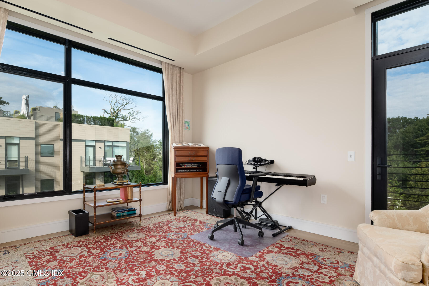 125 Field Point Road, Unit PHB5 Greenwich, CT 06830 - Photo 16 of 34 125 Field Point Rd PH-5B 46 - WEB