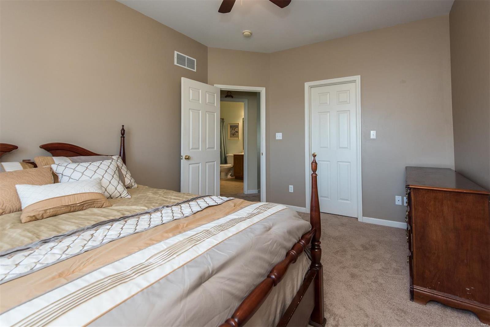 6 Raintree Crossing Court O'Fallon, MO 63366 - Photo 25 of 46