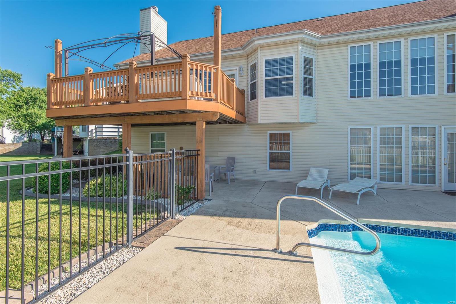 6 Raintree Crossing Court O'Fallon, MO 63366 - Photo 5 of 46