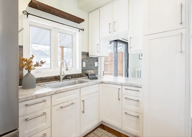 $249,000 | 2123 John Avenue, Superior, WI 54880