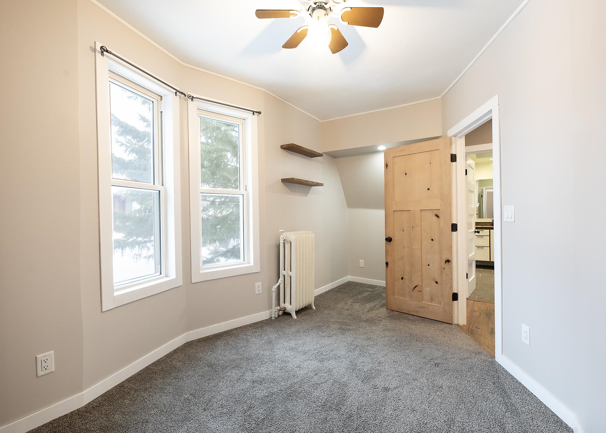 2123 John Avenue Superior, WI 54880 - Photo 25 of 40