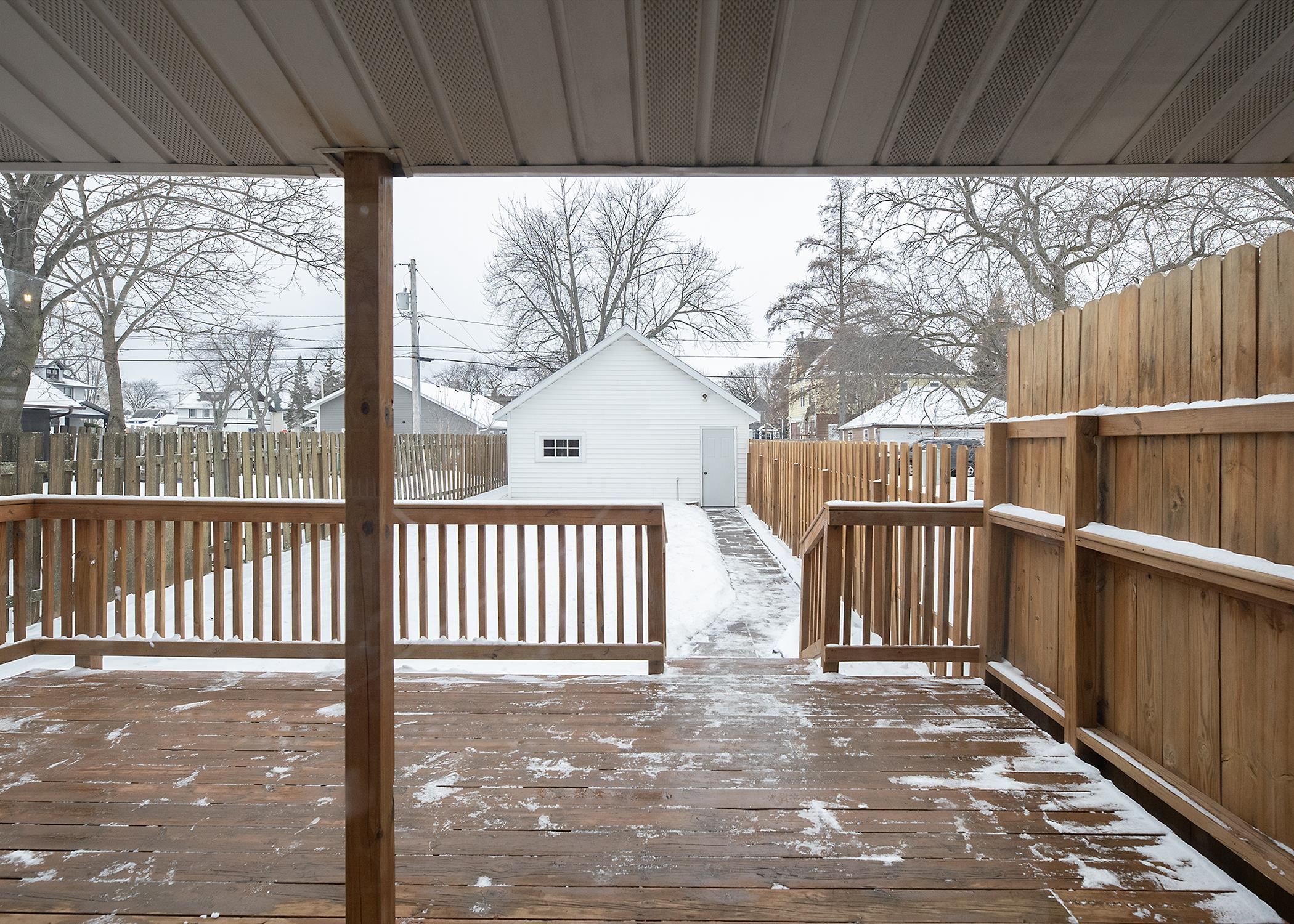 2123 John Avenue Superior, WI 54880 - Photo 33 of 40