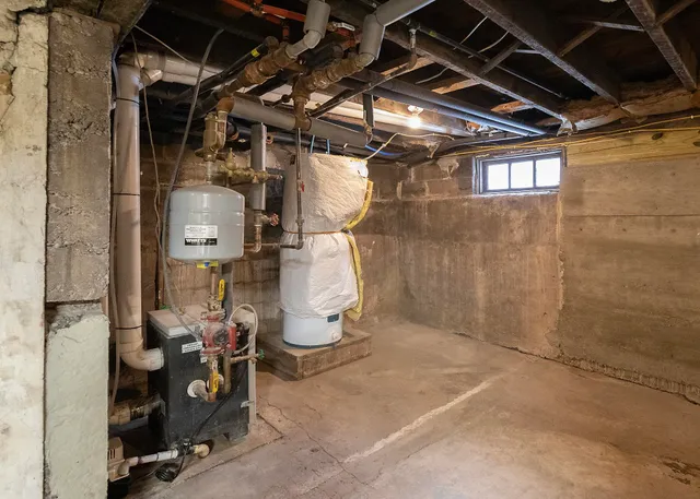 $249,000 | 2123 John Avenue, Superior, WI 54880