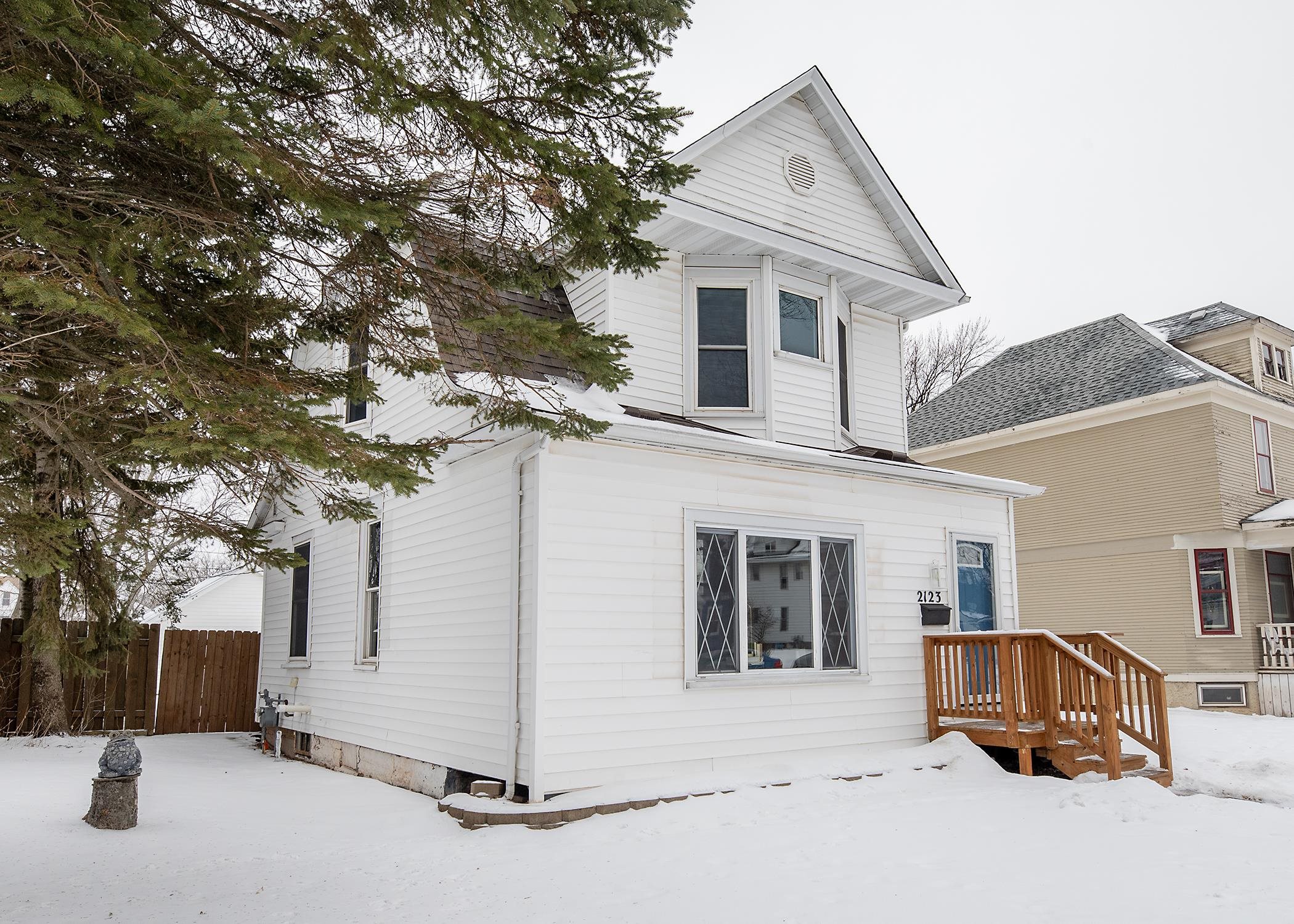 2123 John Avenue Superior, WI 54880 - Photo 40 of 40