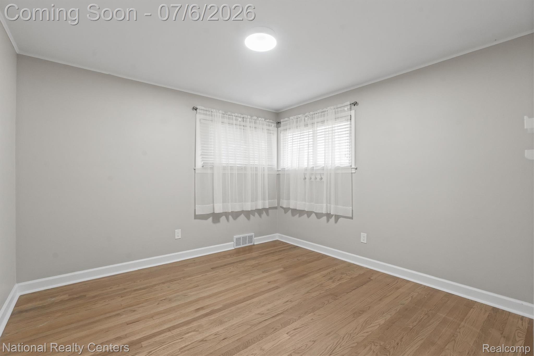 9984 Hemingway Street Redford, MI 48239 - Photo 14 of 33 15-Hemingway-12.jpg