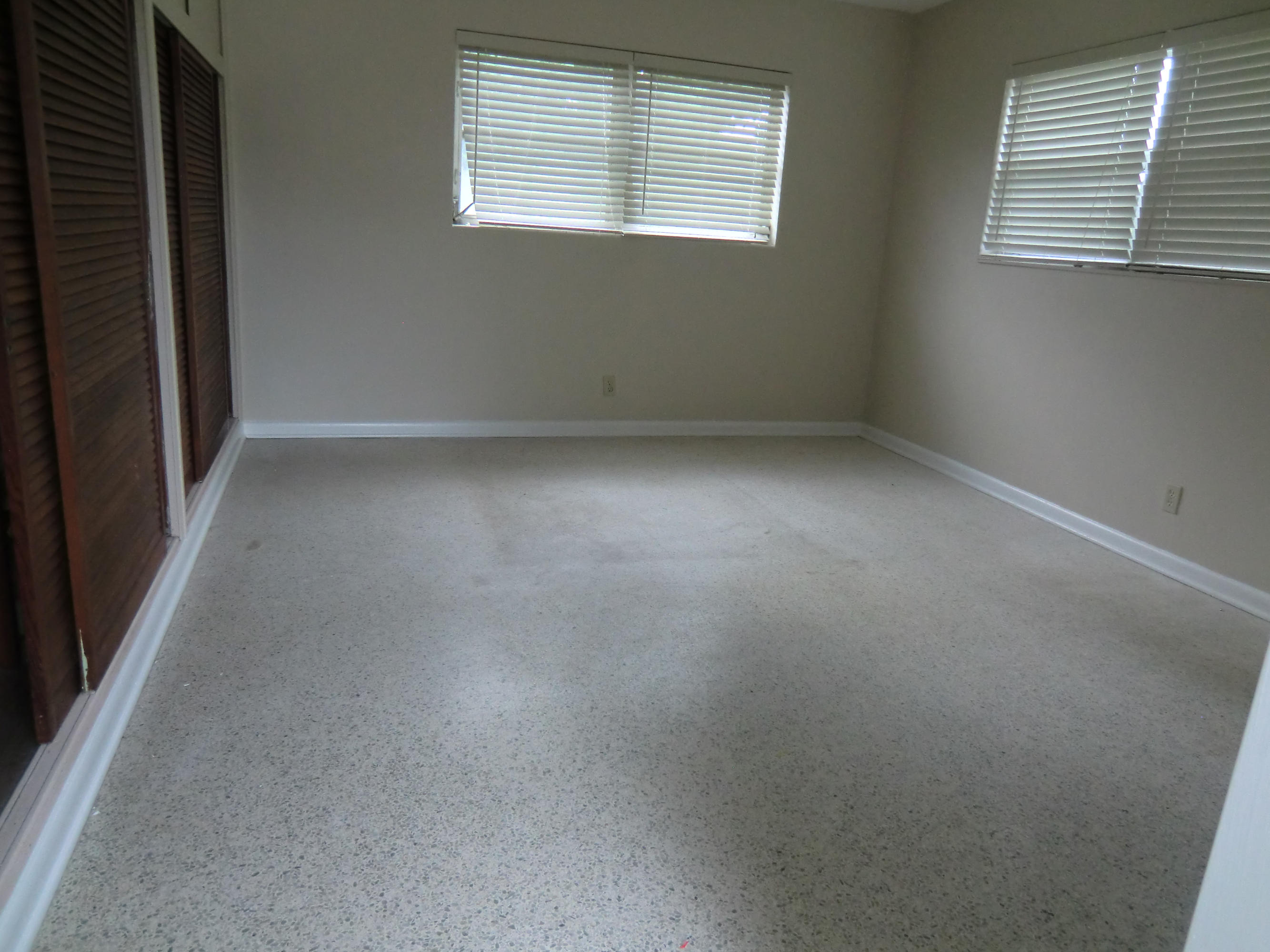 312 Cavalier Road Palm Springs, FL 33461 - Photo 7 of 25 312_Cavalier_7