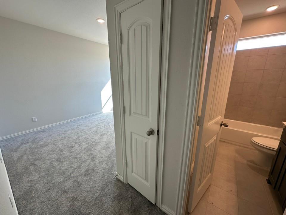 1100 Trinity Drive Springtown, TX 76082 - Photo 11 of 15 a view of a bathroom