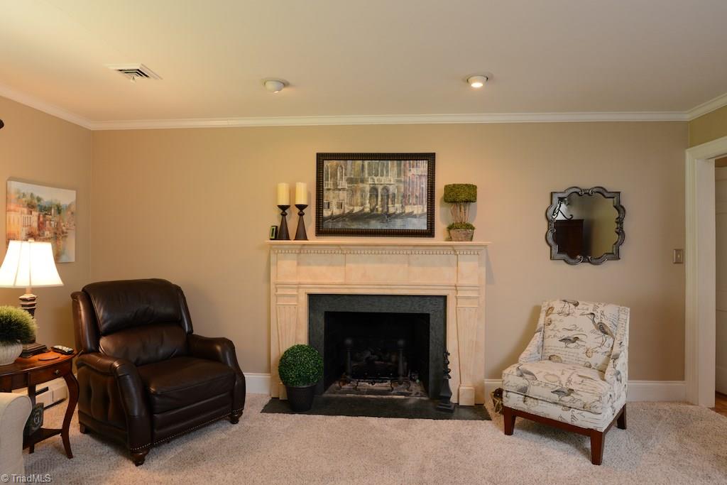 100 Shadow Valley Road High Point, NC 27262 - Photo 11 of 30 Gallery Image 11