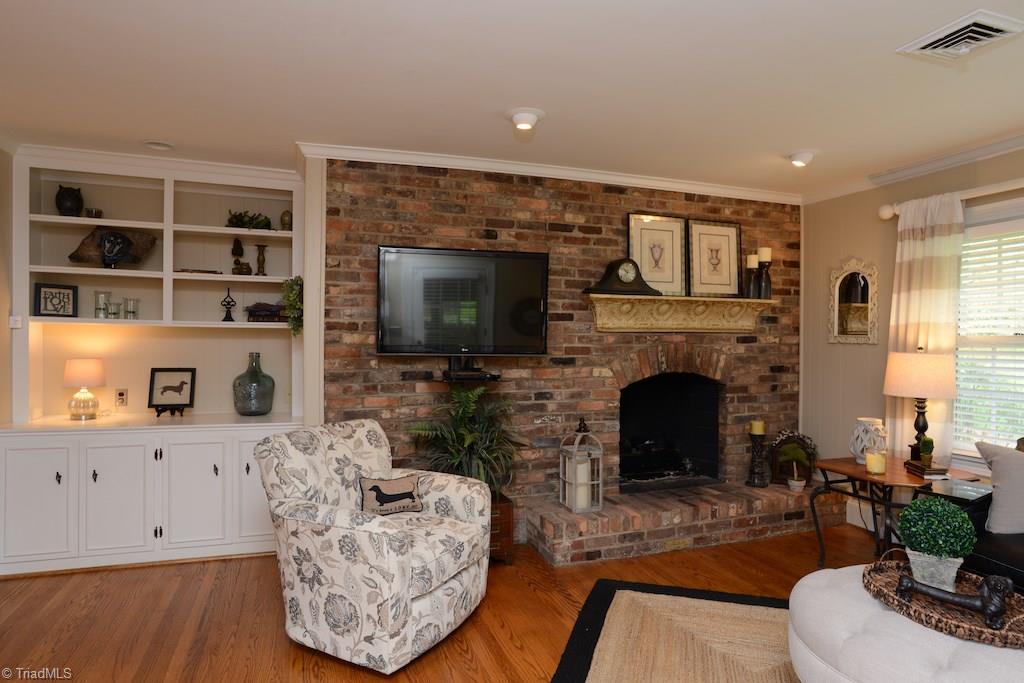 100 Shadow Valley Road High Point, NC 27262 - Photo 12 of 30 Gallery Image 12