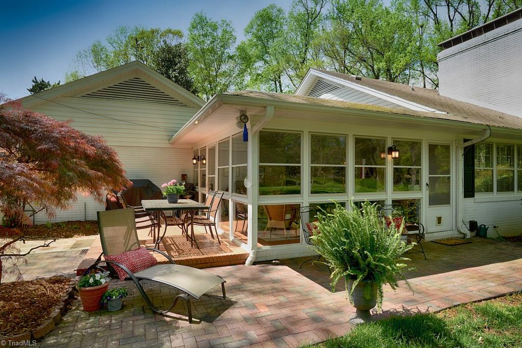 100 Shadow Valley Road High Point, NC 27262 - Photo 5 of 30 Gallery Image 5