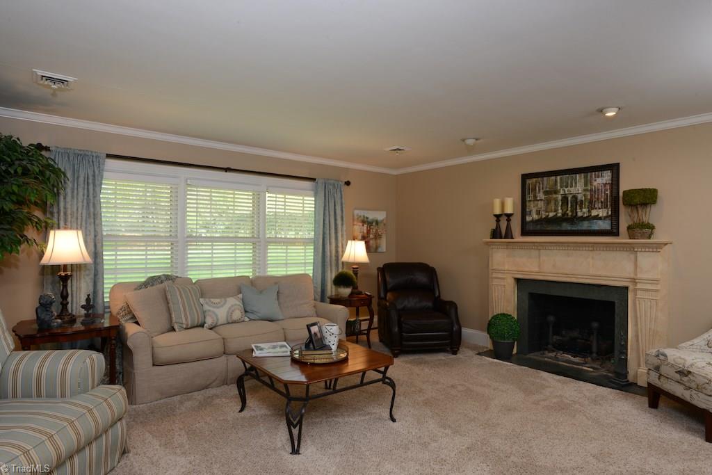 100 Shadow Valley Road High Point, NC 27262 - Photo 9 of 30 Gallery Image 9