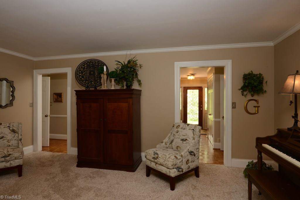 100 Shadow Valley Road High Point, NC 27262 - Photo 10 of 30 Gallery Image 10