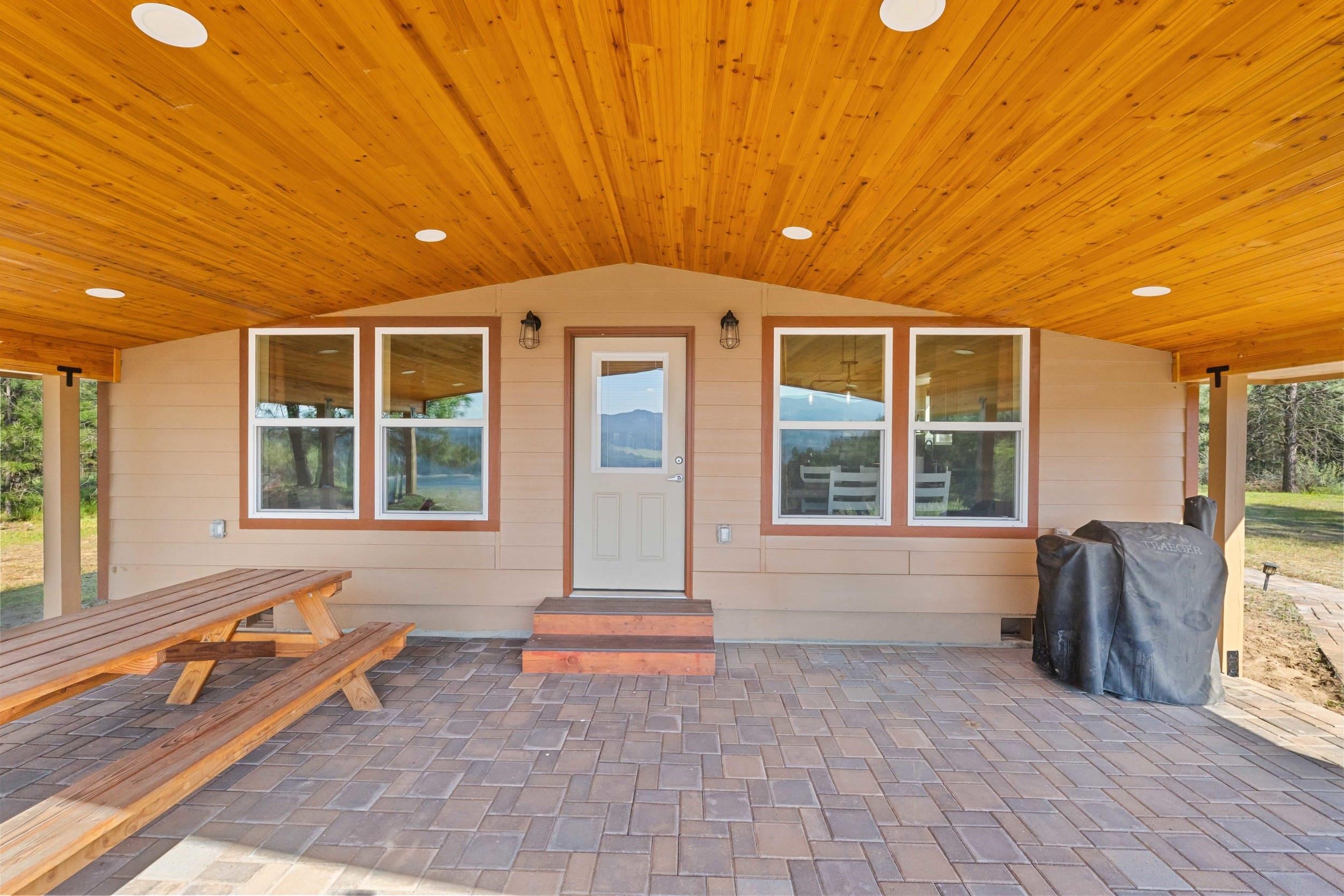 6523 Camp Naborlee Road Fruitland, WA 99129 - Photo 8 of 50