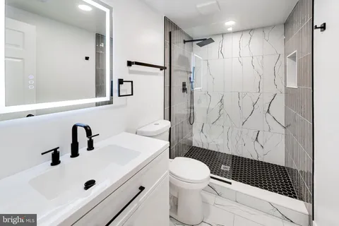 $739,000 | 2553 Alabama Avenue Southeast, Washington, DC 20020