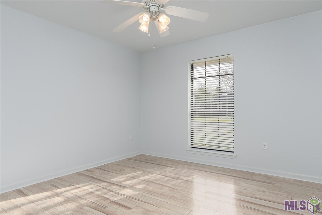 1047 Bullrush Drive Baton Rouge, LA 70810 - Photo 5 of 18 Bedroom #2
