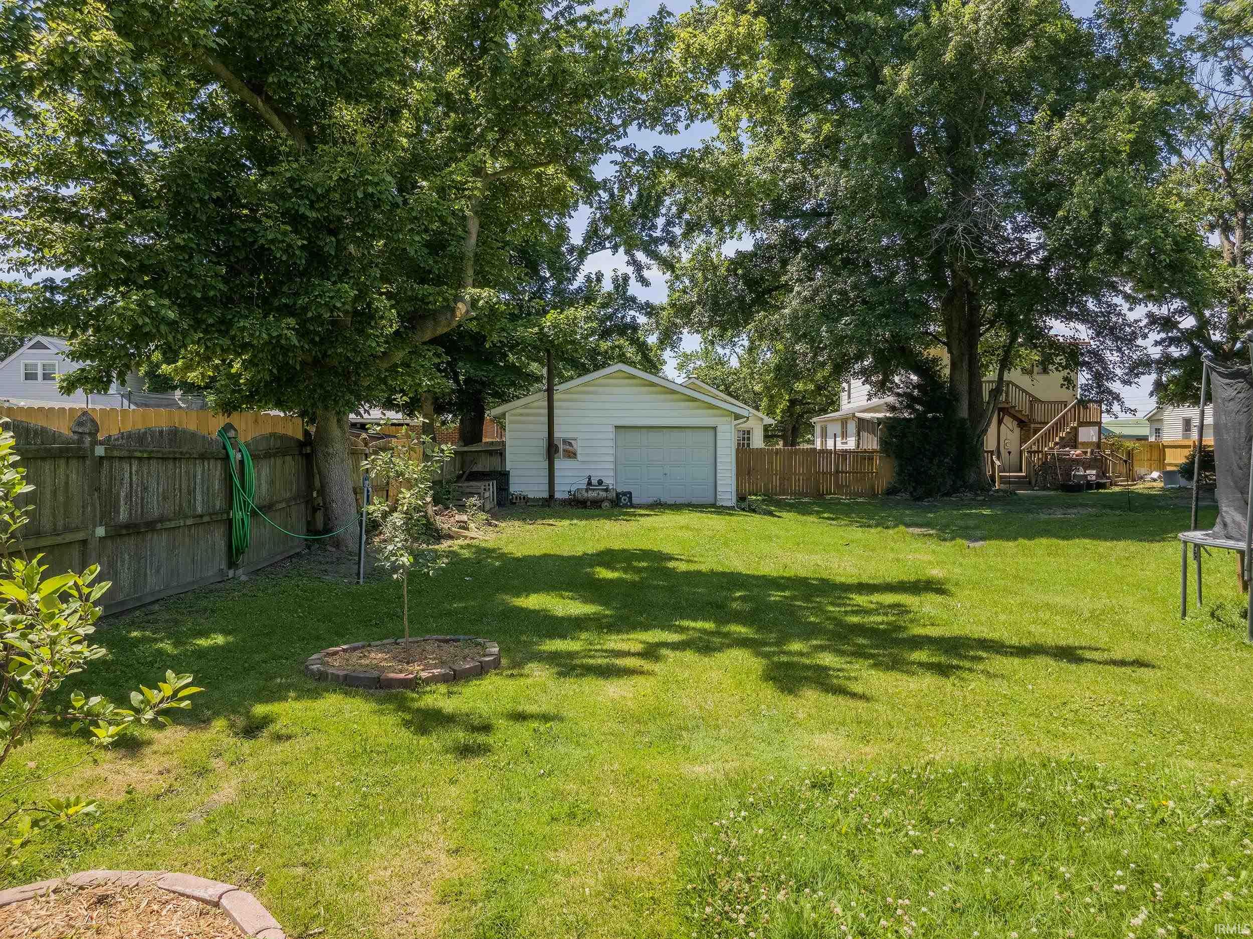218 North 5th Street Albion, IL 62806 - Photo 13 of 16
