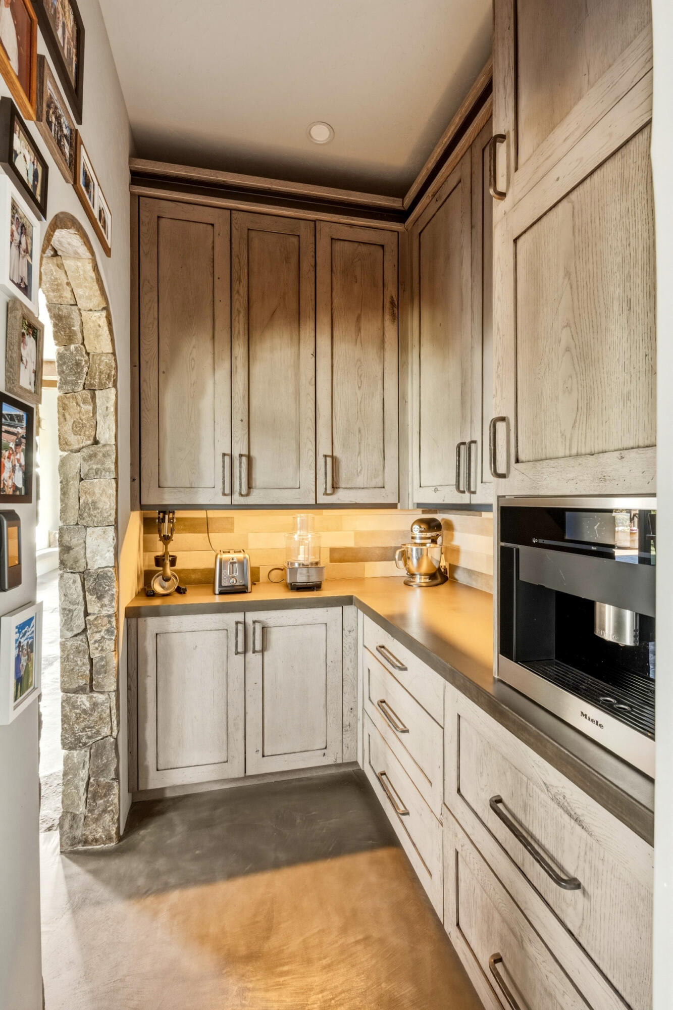 16086 South W Brasada Ranch Road Powell Butte, OR 97753 - Photo 28 of 69 a view of a kitchen with a sink and cabinets