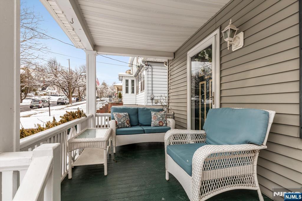 32 North Spring Garden Avenue Nutley, NJ 07110 - Photo 3 of 29