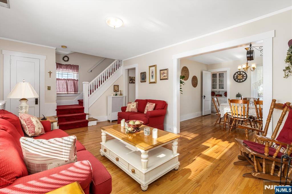 32 North Spring Garden Avenue Nutley, NJ 07110 - Photo 7 of 29