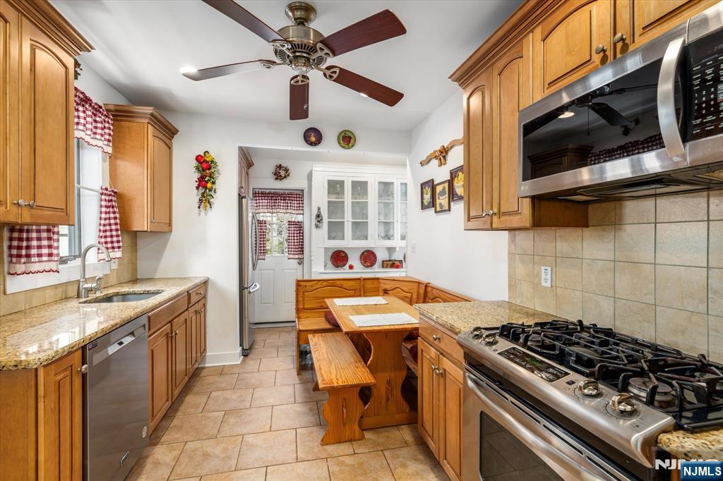 32 North Spring Garden Avenue Nutley, NJ 07110 - Photo 9 of 29