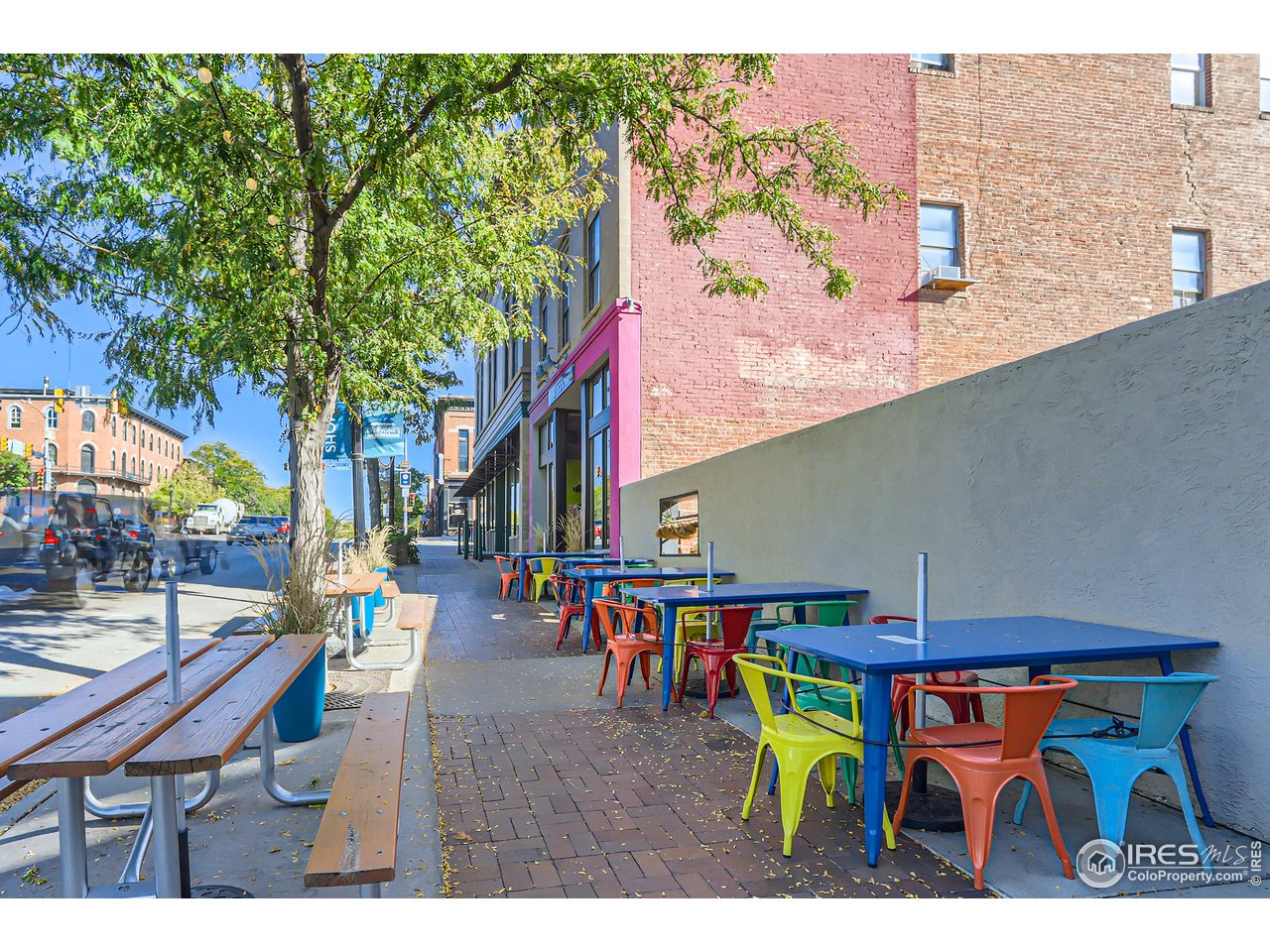 25 Reed Place Longmont, CO 80504 - Photo 25 of 30 a view of an chairs and tables in patio