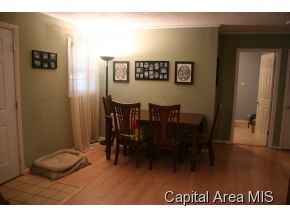3607 Sheffield Road Springfield, IL 62703 - Photo 4 of 15