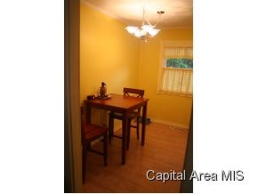 3607 Sheffield Road Springfield, IL 62703 - Photo 6 of 15