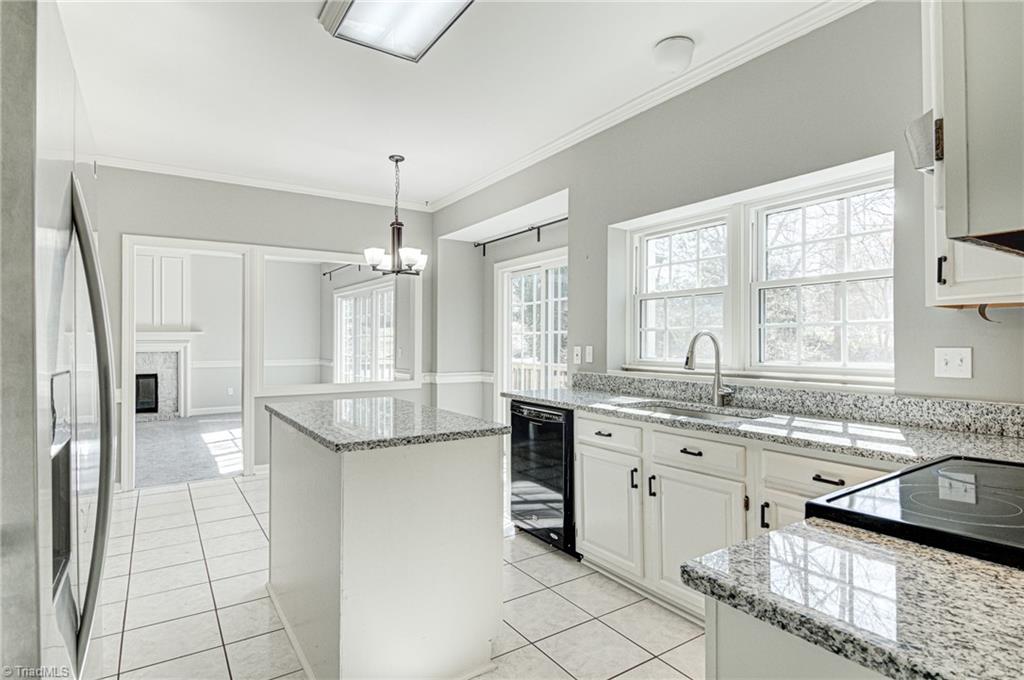 5501 Turtle Cove Court Greensboro, NC 27410 - Photo 11 of 34