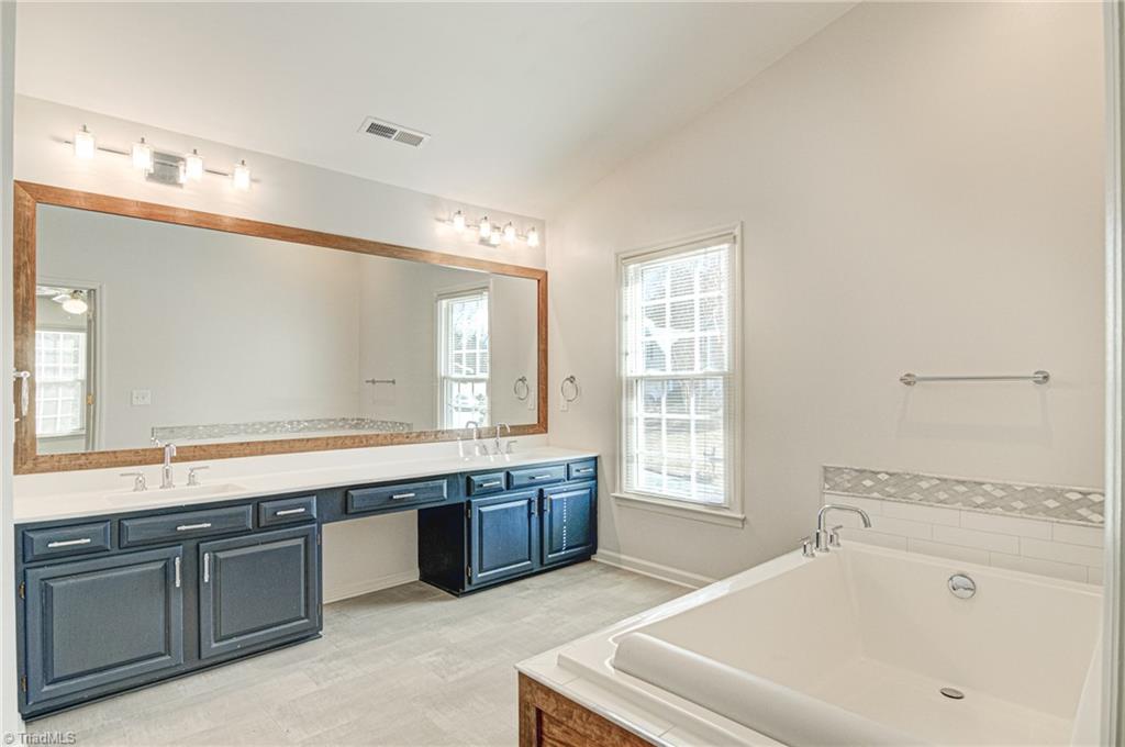 5501 Turtle Cove Court Greensboro, NC 27410 - Photo 20 of 34