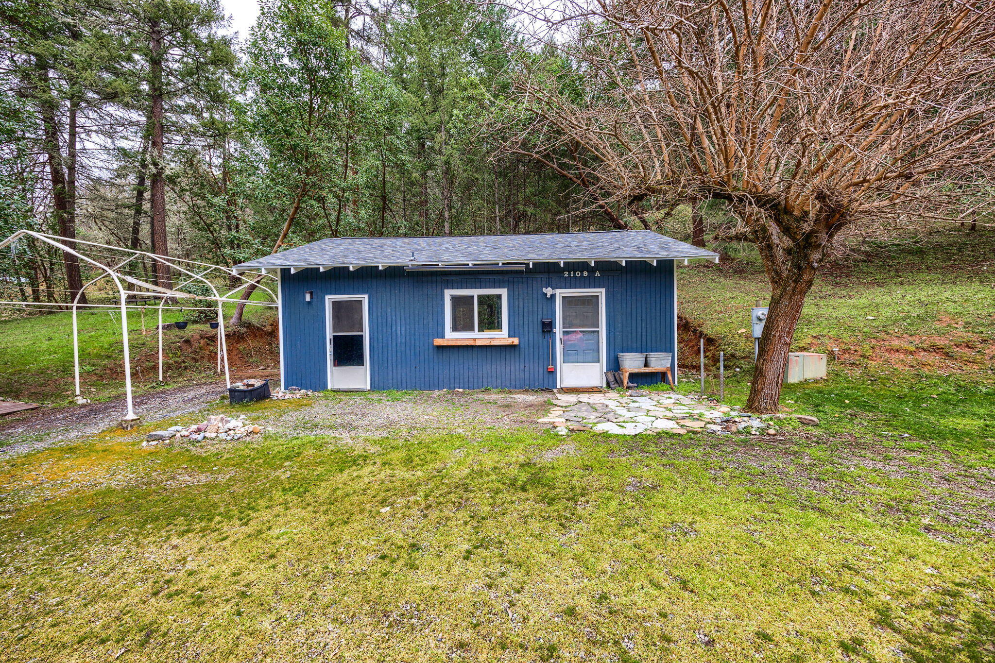 2109 Knowles Road Medford, OR 97501 - Photo 54 of 67 54-web-or-mls-ApxKR (54)
