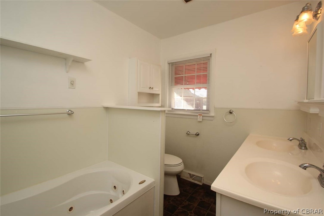4960 Mary Ball Road Lancaster, VA 22503 - Photo 24 of 34 Full bathroom has a jetted tub