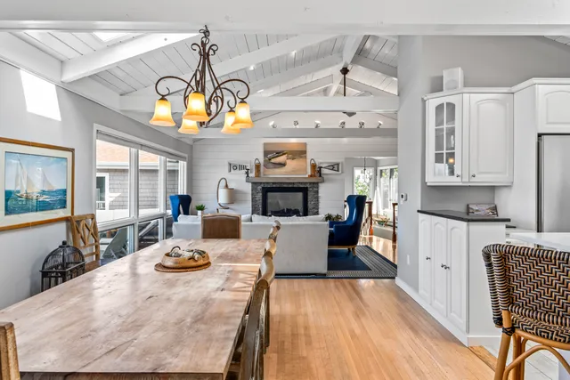 $1,975,000 | 90 Bald Head Cliff Road, York, ME 03902