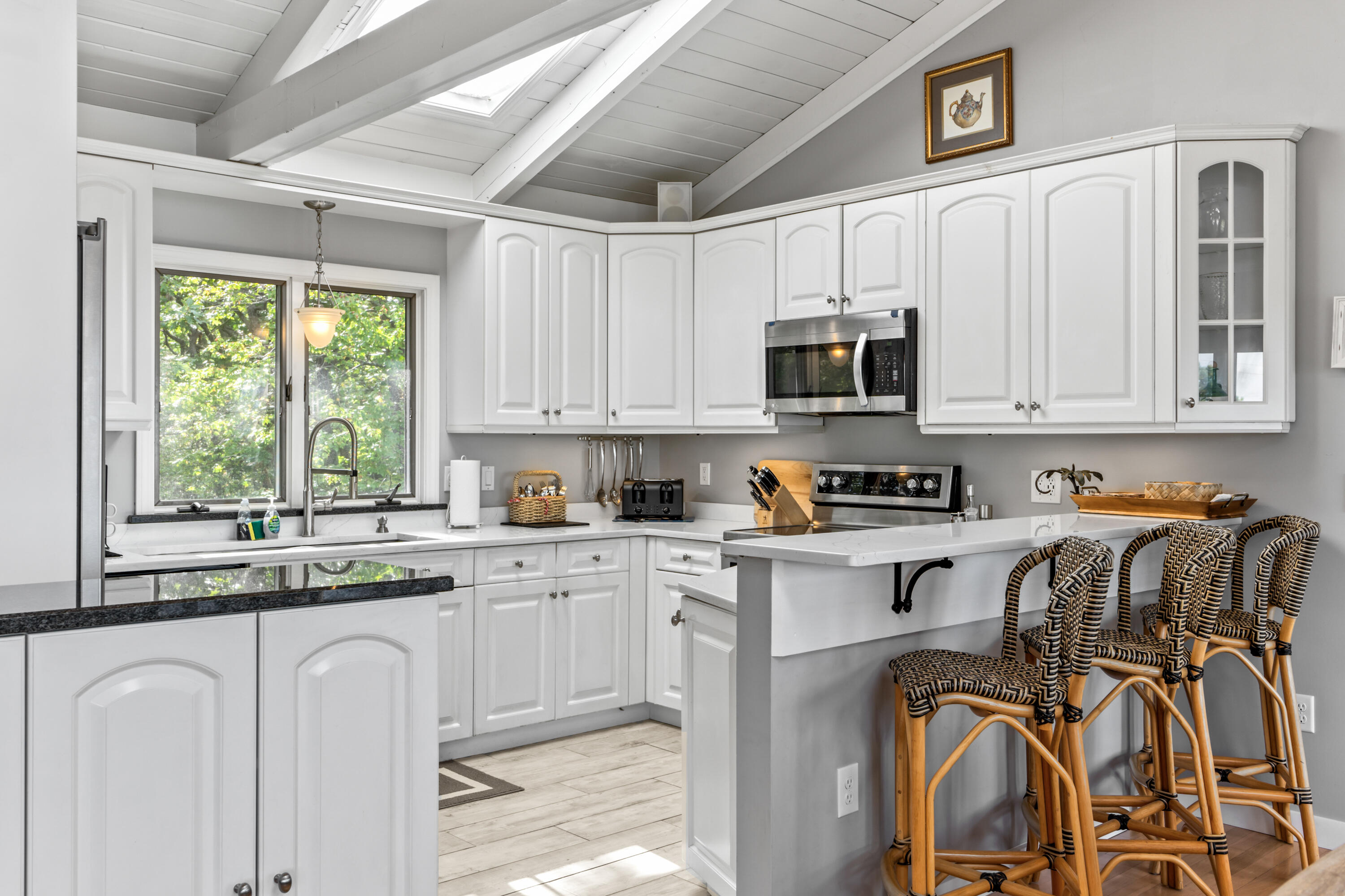 90 Bald Head Cliff Road York, ME 03902 - Photo 19 of 52 Kitchen