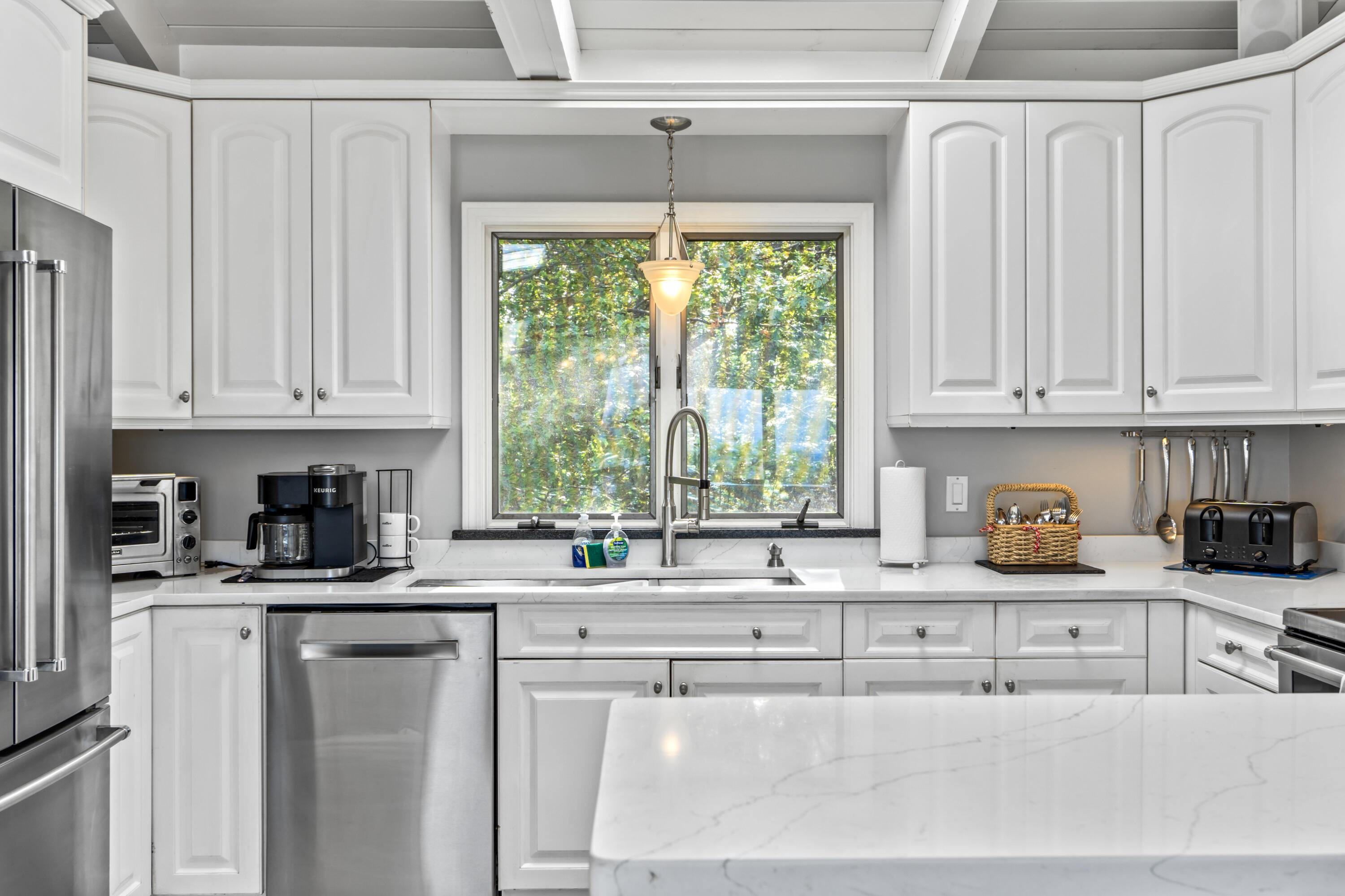 90 Bald Head Cliff Road York, ME 03902 - Photo 21 of 52 Kitchen