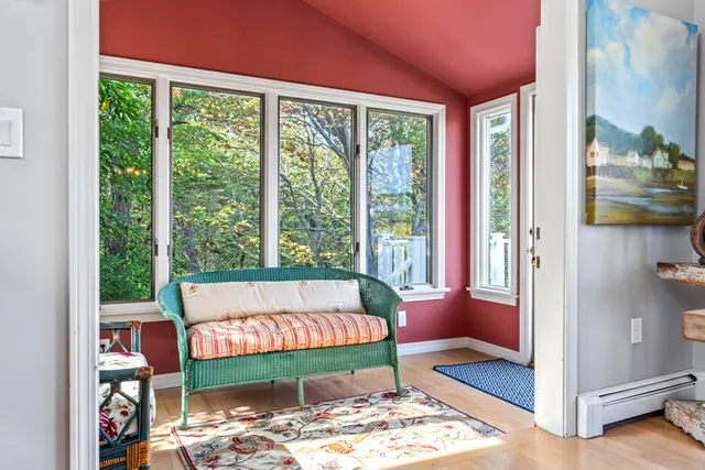 $1,975,000 | 90 Bald Head Cliff Road, York, ME 03902