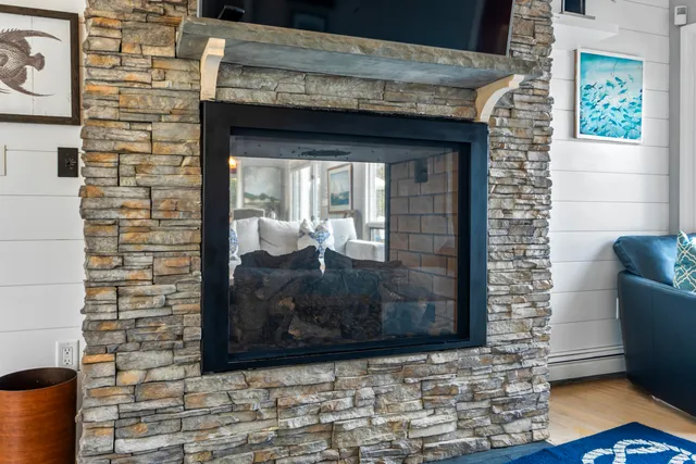 $1,975,000 | 90 Bald Head Cliff Road, York, ME 03902